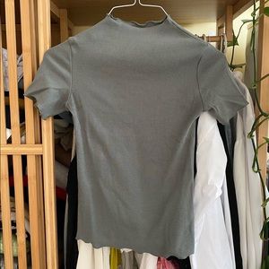 ❌SOLD❌ Kindly the label t-shirt